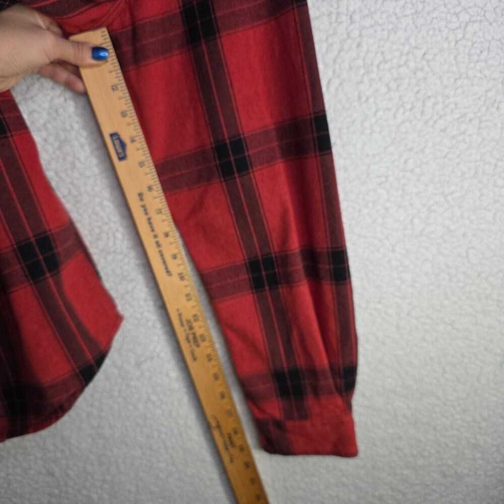 Carhartt Red and Black Plaid Casual Button Down Shirt - Picture 8 of 11